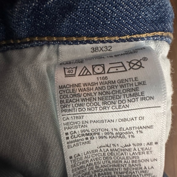 Old Navy Men’s skinny jeans NWT. Size 38x32 - Picture 9 of 11